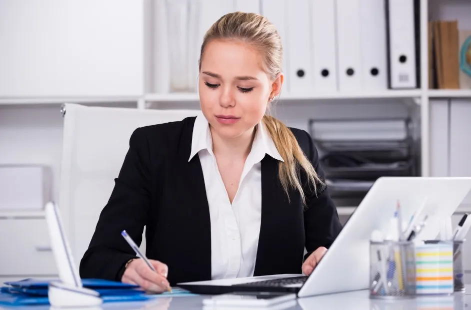 Jak profesjonalna analiza prawno-księgowa wpływa na rentowność nieruchomości?